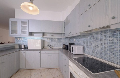 Rethymno Apartment | Renovated & Spacious Apartment in the Historical Centre of Rethymno - A/C, Wi-Fi, 2 Balconies!