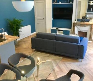 Madeleine Apartment | Renovated spacious Parisian apt near la Madeleine