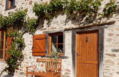 Massignac House | Renovated Stone and Timber House in peaceful location close to all amenities