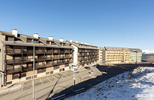 Pla d'Adet Apartment | Renovated studio for 6 near the slopes in Saint-Lary-Soulan