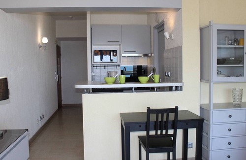 Villeneuve Loubet Beach Apartment | Renovated studio by the sea in Villeneuve-Loubet