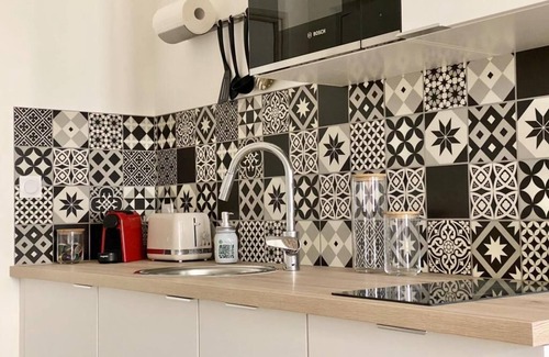 Rochefort Apartment | Renovated studio 200 m from Rochefort harbour - Your haven of peace in town
