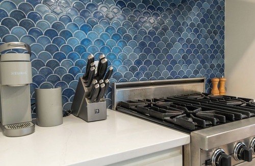 Seaside House | Renovated Stunner 2 Minutes to Beach. Next to Heated Pool. Gulf Views and Bikes.