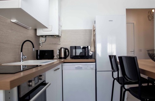 Villenave-d'Ornon House | Renovated T6 house with garden near transport