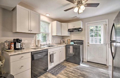 Lynchburg House | Renovated Townhome in the Rivermont District!