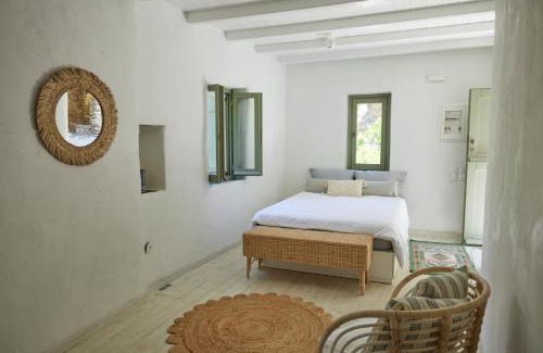 Kea House | Renovated Venetian Watermill in Kea