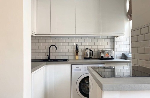 Glasgow Westend Apartment | Renovated West End Flat in Glasgow