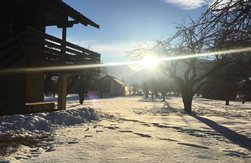 Vallouise-Pelvoux Ski Chalet | Renovated Wooden Chalet for Family Relaxation