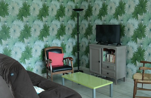 Saint-Malo-de-la-Lande House | Rent a cottage in Saint Malo de la Lande (4 km from the sea).