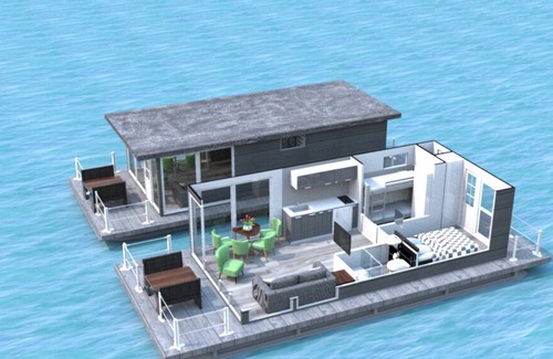 Lemmer House | Rent a Luxury Houseboat with roof terrace in and on the water in the popular Lemmer!