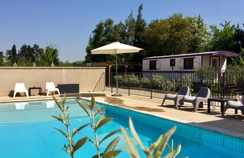 Barbentane House | rent a trailer in provence