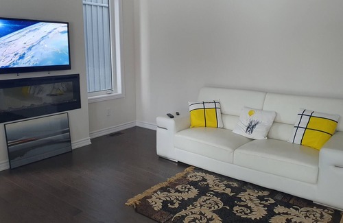 Wasaga Beach House | Rent entire house in Wasaga Beach. Spacious andcozy