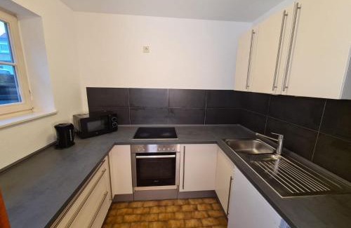 Neustetten Apartment | Rent House - Work and Sleep in Neustetten - Ideal für Teams und Monteure bis 4 Personen - Ganze Wohnung - ruhig und kühl im Sommer - eigener Garten mit Grill - easy Check-In - weitere Unterkünfte Vorhanden