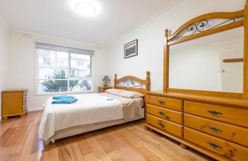 Box Hill North House | Rent Melbourne