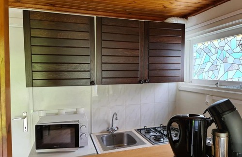 Geel Ski Chalet | Rent & Relax: De steiger