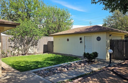 Canyon House | Rent the WHOLE house - 3 Bd, 2 Ba comfortable home central to everything Canyon