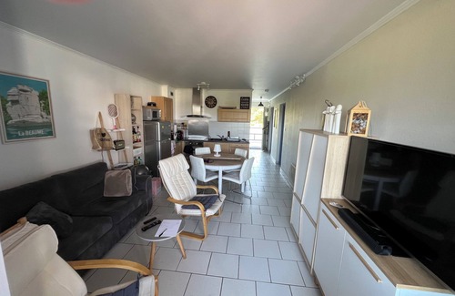 Ruoms Apartment | Rental apartment with swimming pool in RUOMS sud Ardeche
