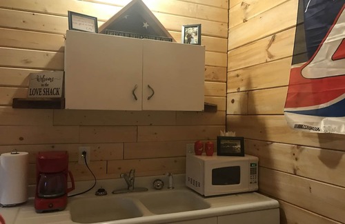 Tazewell Cabin | Rental Cabin - Back of the Dragon Route 16