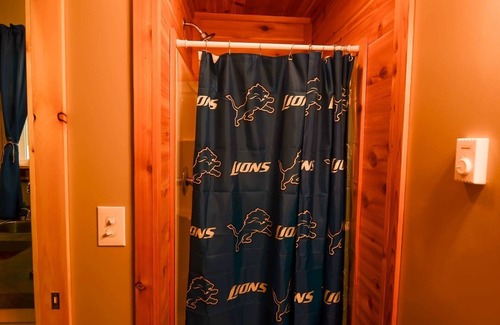 Southern Cabin | Rental Cabin - Back of the Dragon