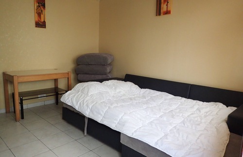 Bry-sur-Marne Apartment | Rental for 4/5 people, Near PARIS by RER A, Bord de Marne.
