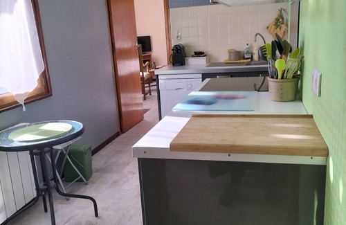 Guillestre Apartment | Rental Guillestre ground floor chalet 4 pers, beautiful south-facing view.