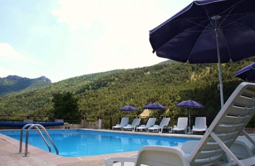 Val-de-Chalvagne Condo | Rental in residence (former sheepfold) with swimming pool and tennis court