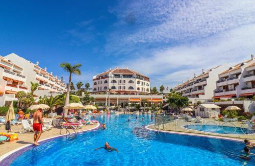 El Madronal Villa | Rentaliday Garden Beach