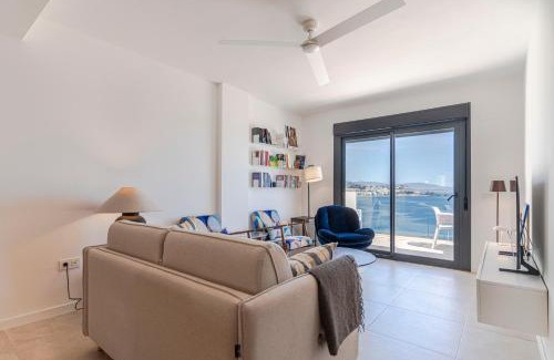 Almunecar Apartment | RentitSpain Playa, piscina y terraza al mar