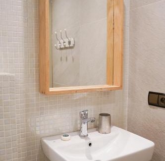 Camp El Ghoul Apartment | RENTSUITE Duplex GUELIZ HILLS
