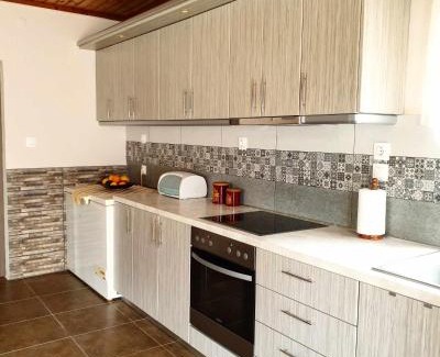 Varos Apartment | Repanidi Apartment D/Ρεπανίδι Διαμέρισμα Δ