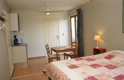 Fajoles Bed & Breakfast | Repos chez Margot