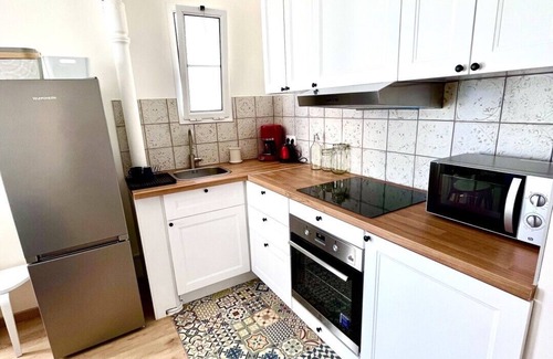 Thiers Apartment | Reposant Proche de la Campagne