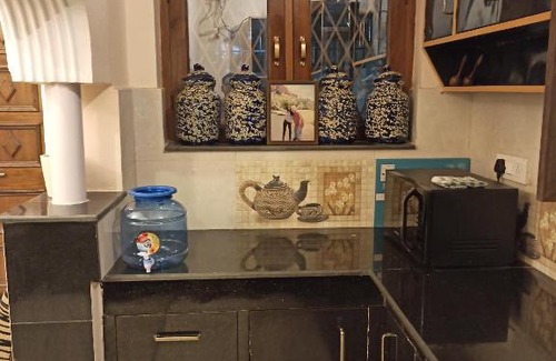Bullawala Apartment | Repose