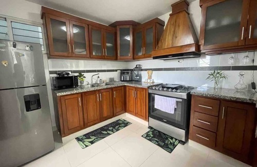 Llanos de Gurabo I House | Residencial Bella luna Suite F3