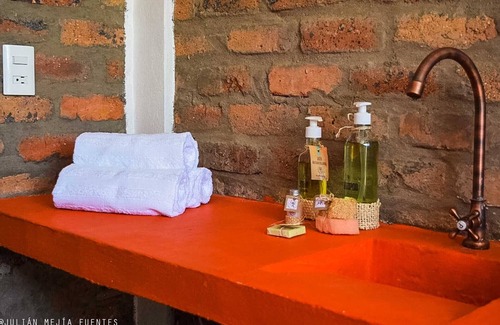 San Luis de Palenque Hotel | Reserva Natural El Encanto de Guanapalo