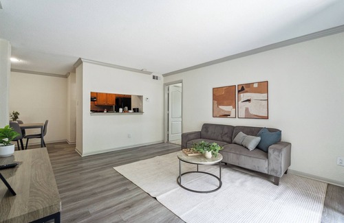 Clodine Apartment | Reserve at westwood 3155 I Spacious 1 Bed 1 Bath