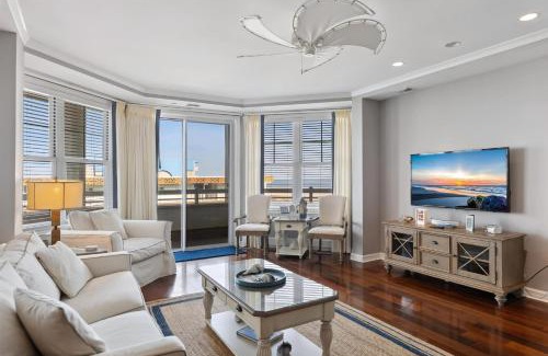 Diamond Beach Apartment | Residence 409 At The Grand