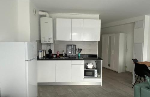 Aulnay-sous-Bois Apartment | Residence 4T - 33 Avenue Gaston Chauvin