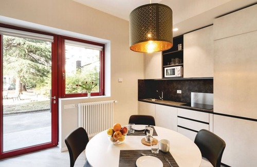 Saragozza-Porto Apartment | Residence Bainsizza - At the gates of the center