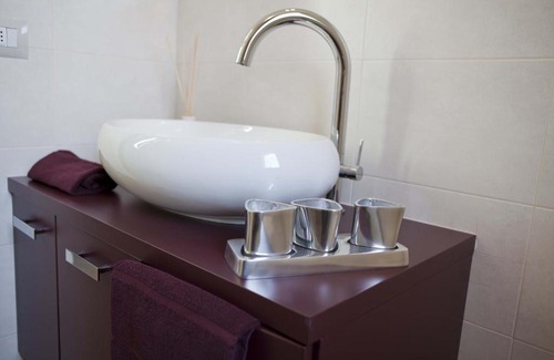 Spinone Al Lago Apartment | Residence Borgo Del Cigno