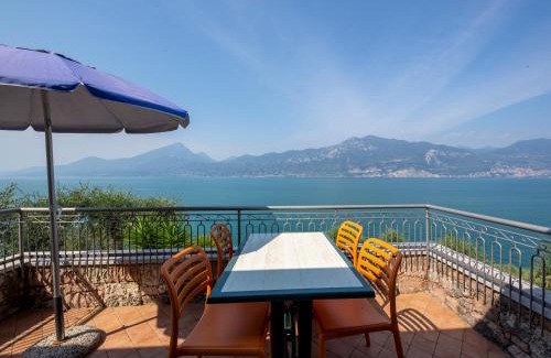 Brenzone sul Garda Apartment | Residence Castelli