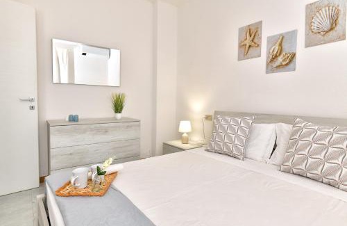 San Teodoro Apartment | Residence Chiaro di Luna