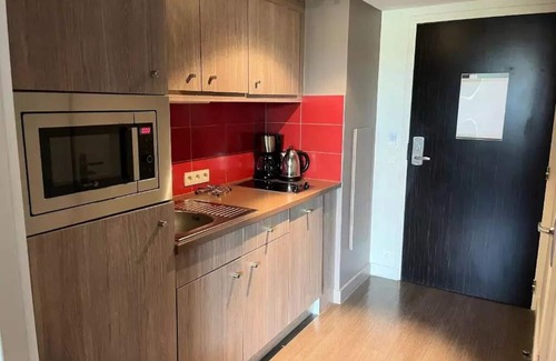 Caen City Centre Apartment | Residence City'O Apparthotel Caen - Superior Studio 2 People