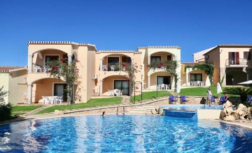 Badesi Apartment | Residence con piscina a Badesi, appartamenti con WIFI e A.C
