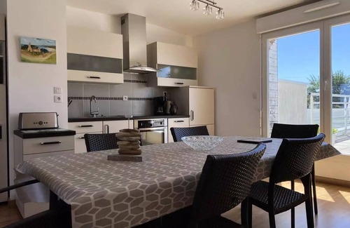 Pleherel-Plage-Vieux-Bourg Apartment | Residence De La Plage - 2 Rooms for 4 People