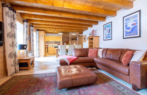 Morzine Apartment | Residence des Alpes, Morzine. 3 bedroom duplex, sleeps 6.