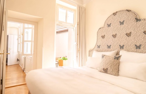 Prague 1 Hotel | Residence Dvorak