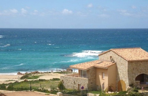 Tizzano Apartment | RESIDENCE FIORAVANTI 1 APARTMENTS WITH SEA VIEW IN TIZZANO