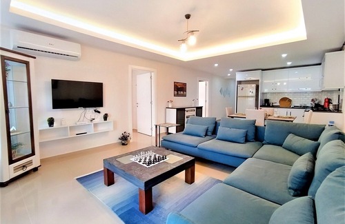 Sarsu Mahallesi Apartment | Residence Flat with Shared Pool in Konyaalti