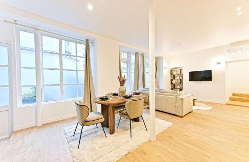 Quartier de Rochechouart Apartment | Residence Galeries Lafayette by Studio Prestige